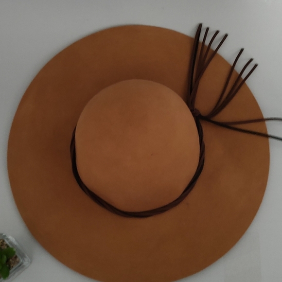 Hat Women Girls Faded Glory Wool Warm S/M Solid Brown New With Out tag - Picture 8 of 11